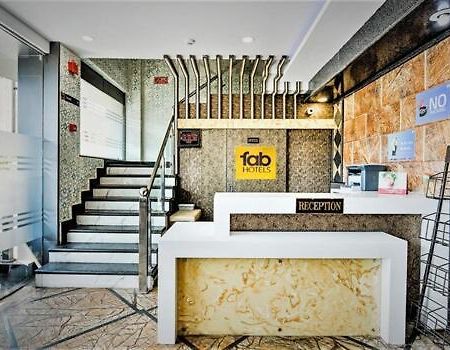 Hotel Metro Lucknow Eksteriør bilde